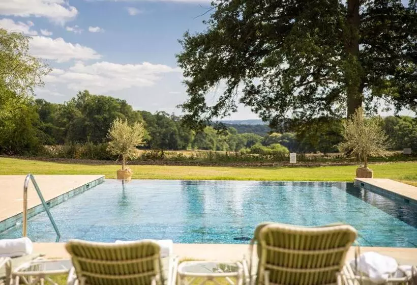 Отель The Retreat, Elcot Park