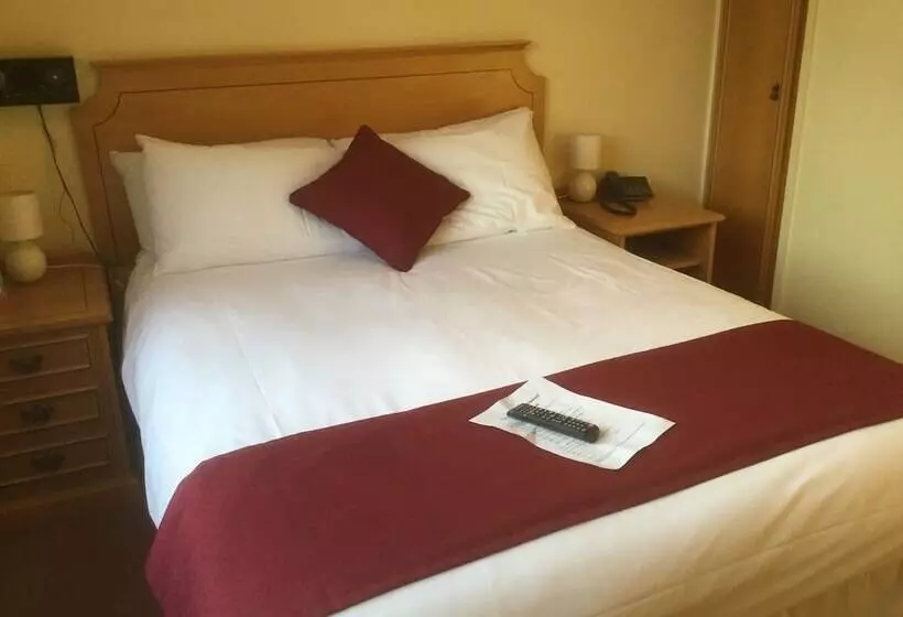 Отель The Nyton Guesthouse