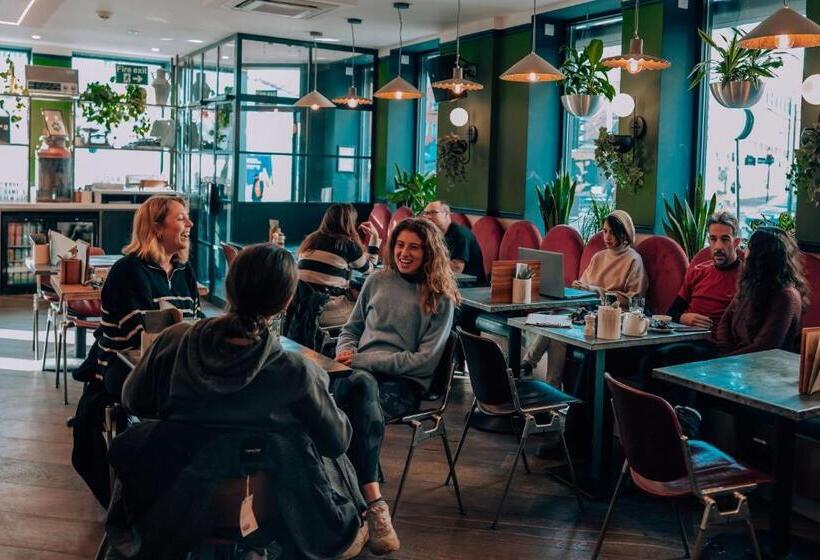 هتل The Camden Town