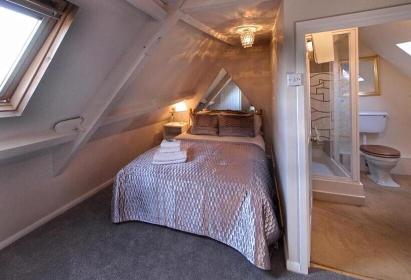 هتل White Horse & Griffin