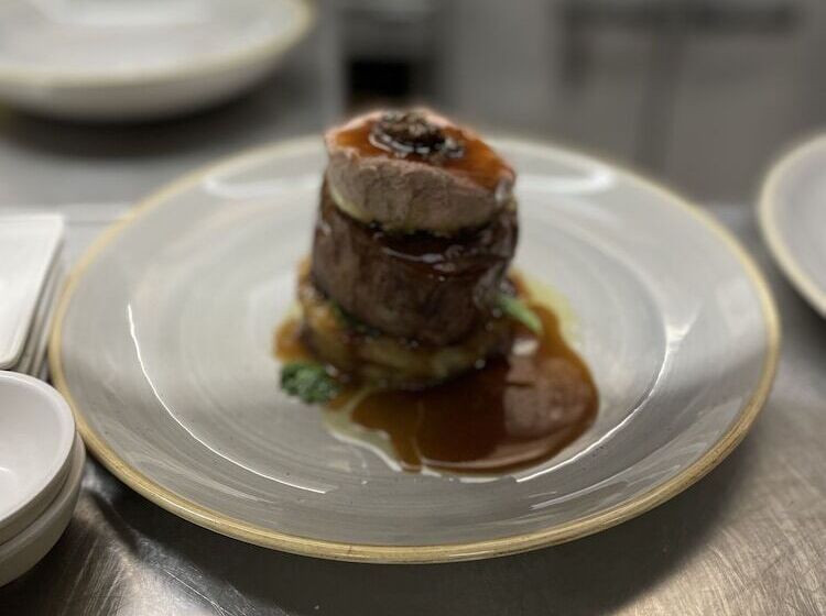 ホテル White Hart