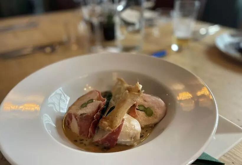 בית מלון כפרי White Hart