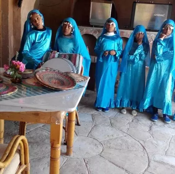 تختخواب و صبحانه Eskaleh Nubian House