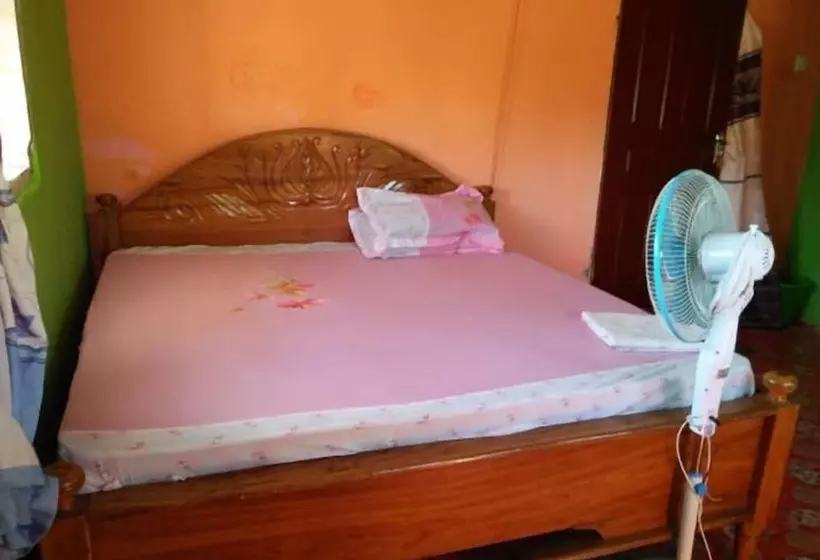 تختخواب و صبحانه Wasini Raha Stay