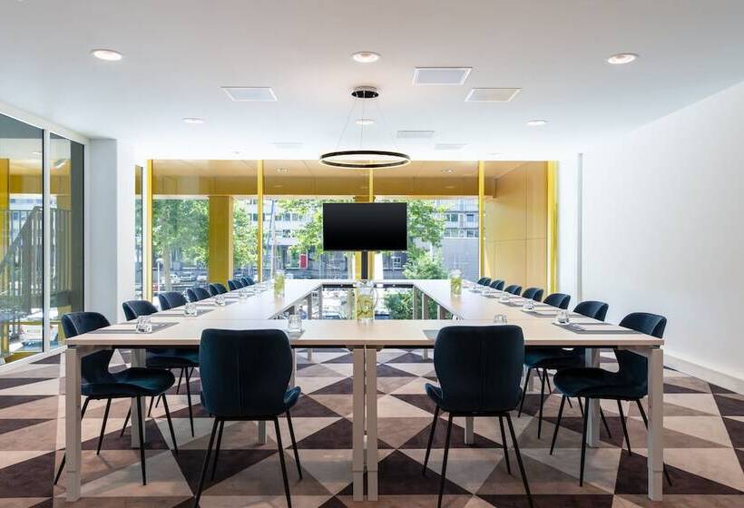 Hotel Holiday Inn Express Amsterdam North Riverside, An Ihg