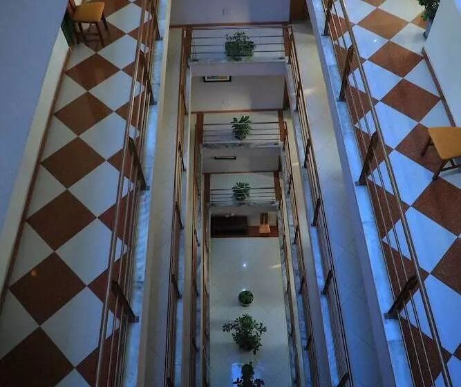هتل Victoria Guesthouse Addis