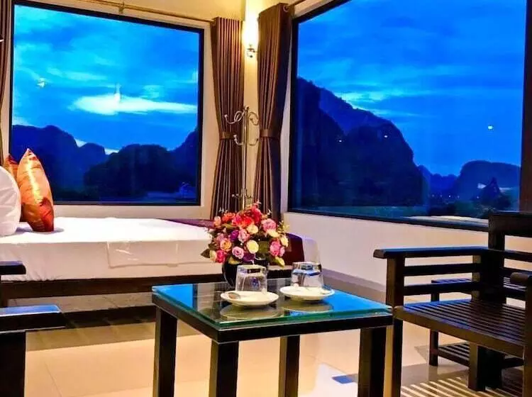 Trang An Mountain View Homestay   Hostel