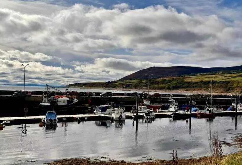 Aamiaismajoitus (B&B) Selkie House