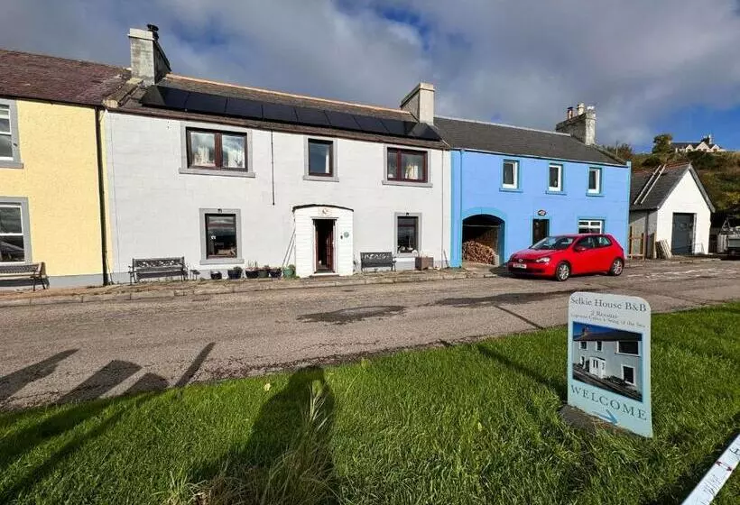 Aamiaismajoitus (B&B) Selkie House