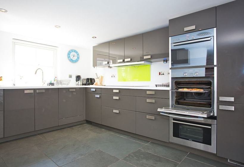 Croyde Wisteria Cottage 4 Bedrooms