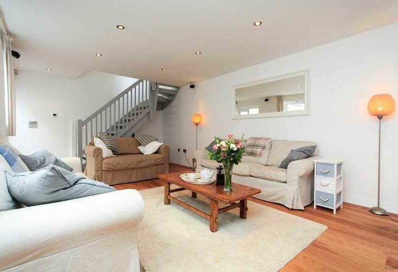 Croyde Wisteria Cottage 4 Bedrooms