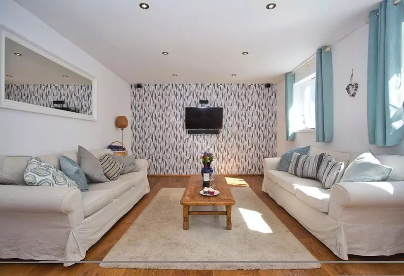 Croyde Wisteria Cottage 4 Bedrooms