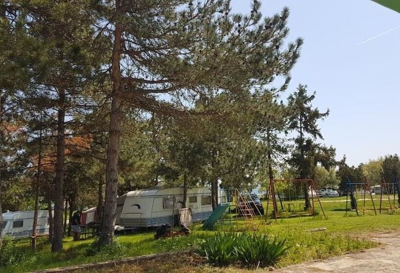 Guest Apartments Salena In Saint George Complex