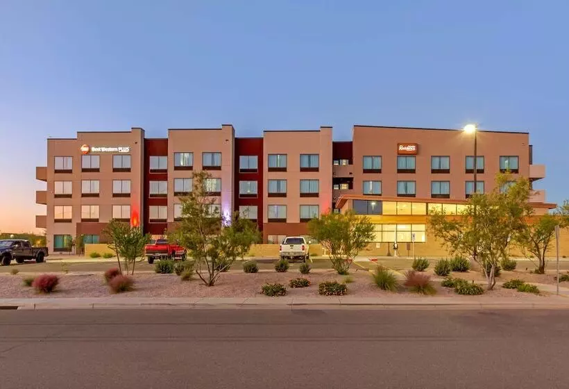 ホテル Best Western Plus Executive Residency Phoenix North Happy Valley