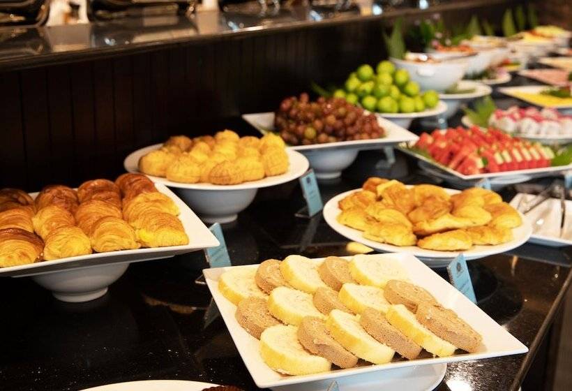 هتل Majestic Premium