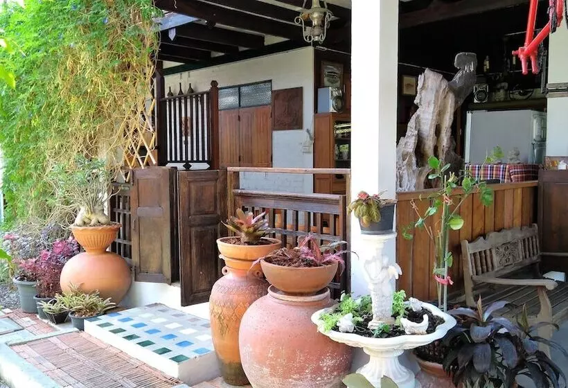 ペンション Ayutthaya Antique Homestay