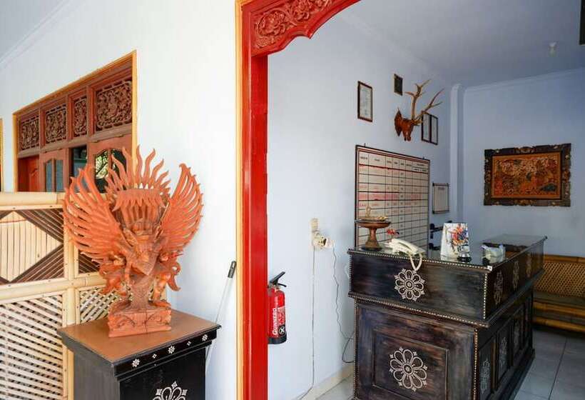 بنسيون Reddoorz Near Mayura Park Lombok