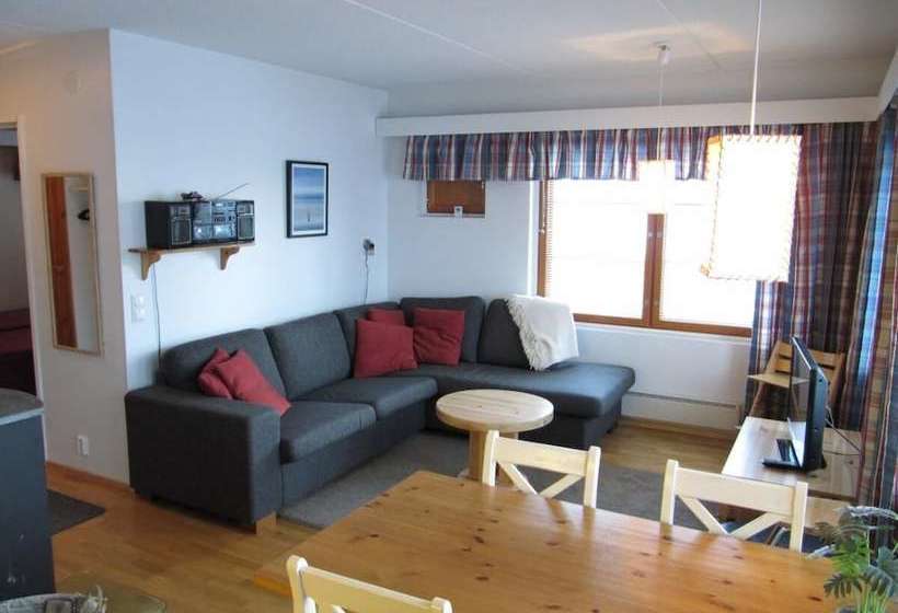 Rukako Aapa Karhunvartijan Tupa