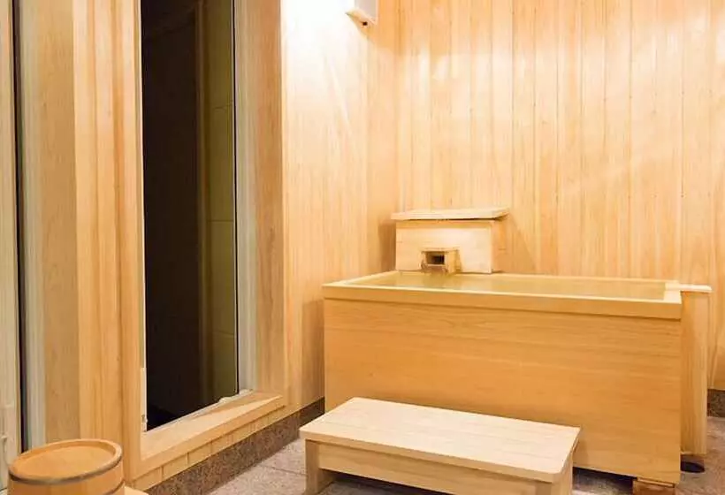 旅館 Kusatsuonnsenn Tenojiya
