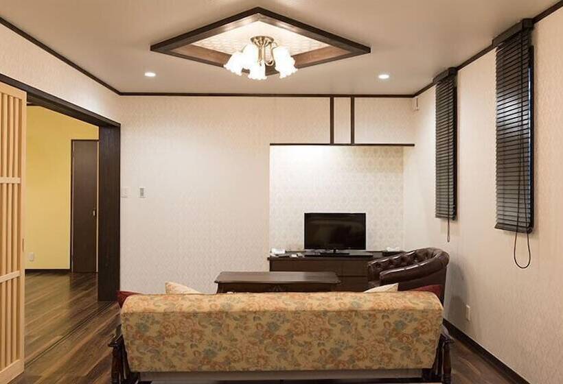 ریوکان Kusatsuonnsenn Tenojiya