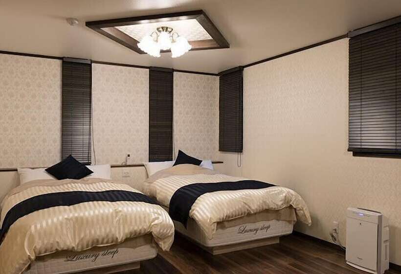 ریوکان Kusatsuonnsenn Tenojiya