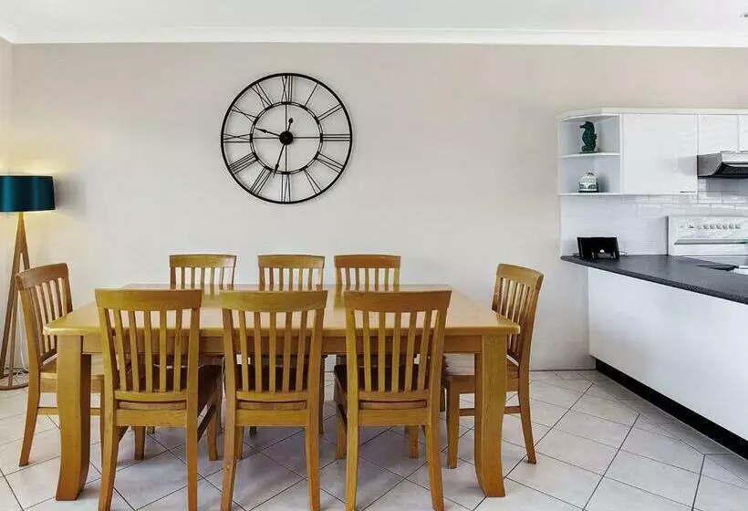 Sandy Shores 1 3 Messines Street