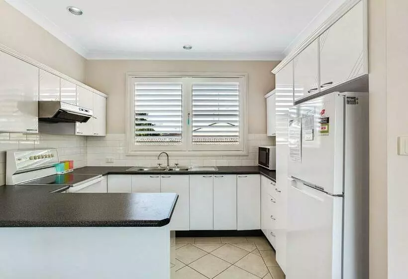 Sandy Shores 1 3 Messines Street