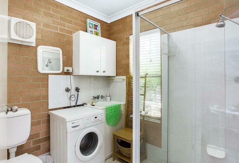 Sandy Shores 1 3 Messines Street