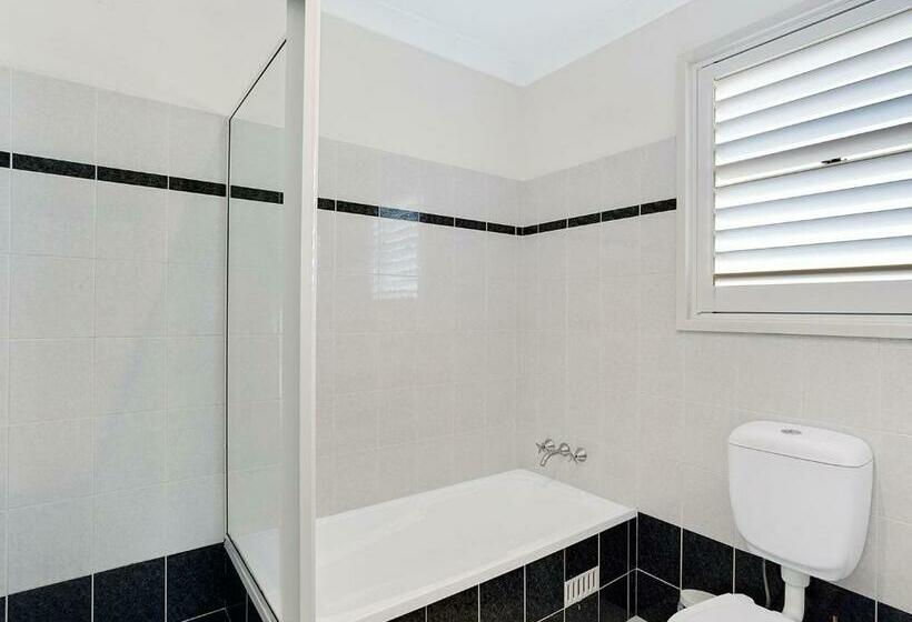 Sandy Shores 1 3 Messines Street