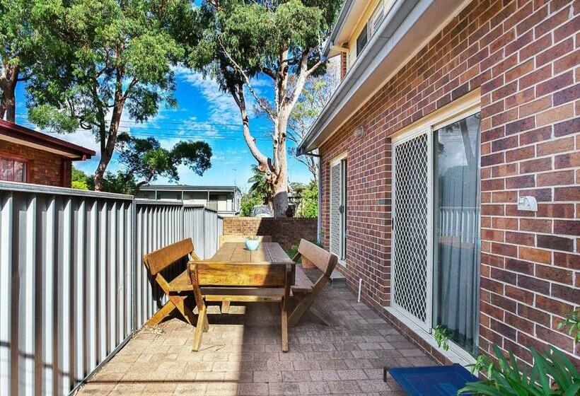 Sandy Shores 1 3 Messines Street