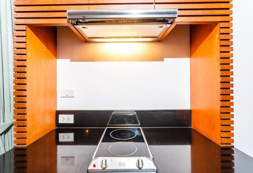 The Quarter By Lofty