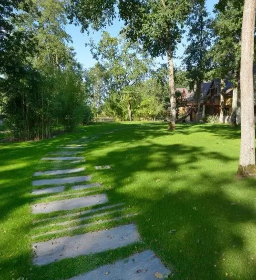 La Maison Dans Les Bois