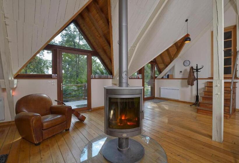 La Maison Dans Les Bois