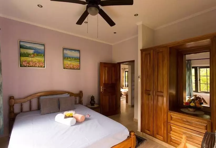 Belle Montagne Holiday Apartments