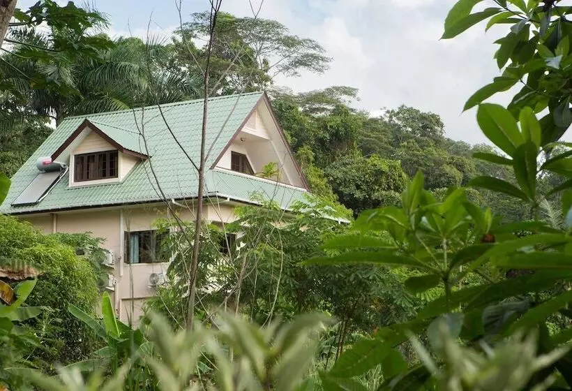 Belle Montagne Holiday Apartments