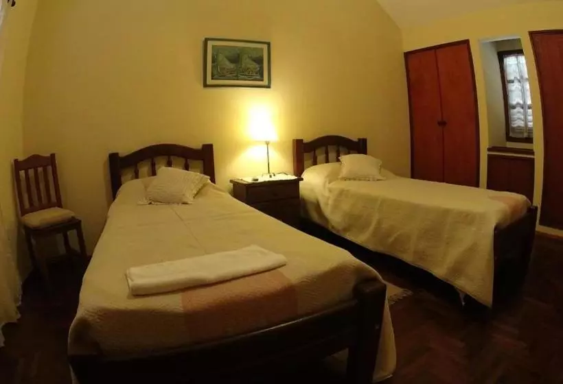 Hostelli Casa De Piedra