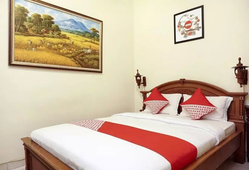 Hotelli Alam Citra Bnb Mitra Reddoorz