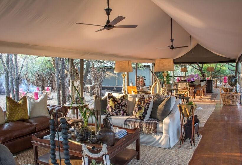 فندق Rhino Sands Safari Camp