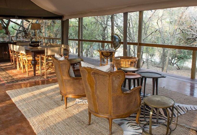 فندق Rhino Sands Safari Camp