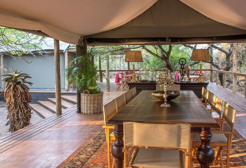 فندق Rhino Sands Safari Camp