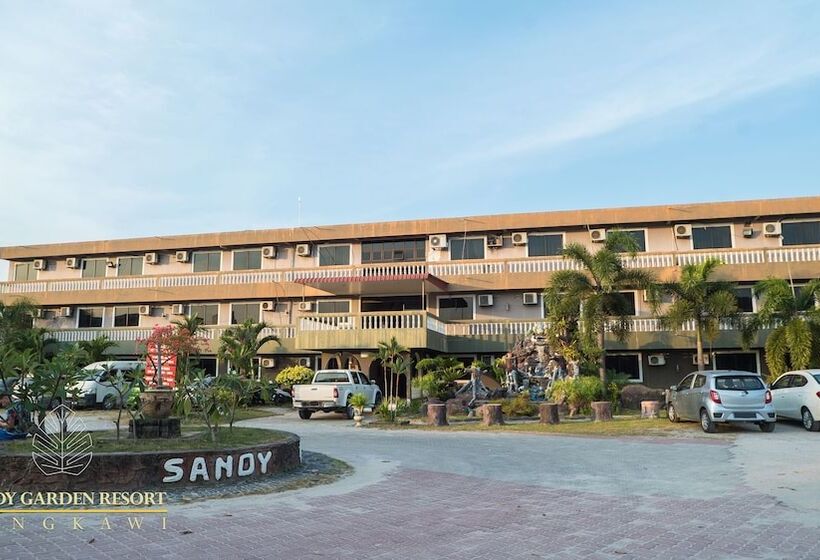 酒店 Sandy Garden Resort