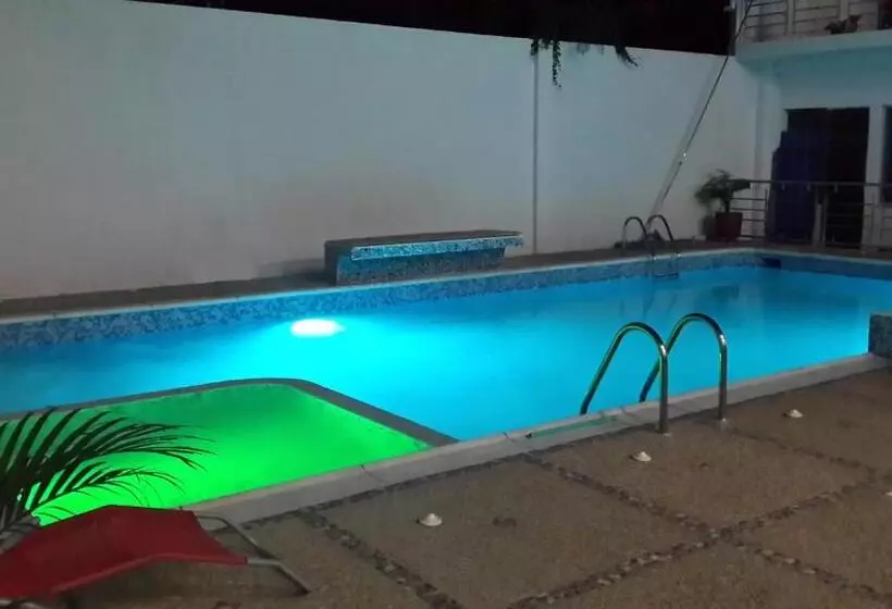 Hotelli Tropical Resort Tocaima