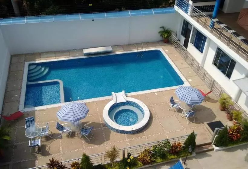 Hotelli Tropical Resort Tocaima