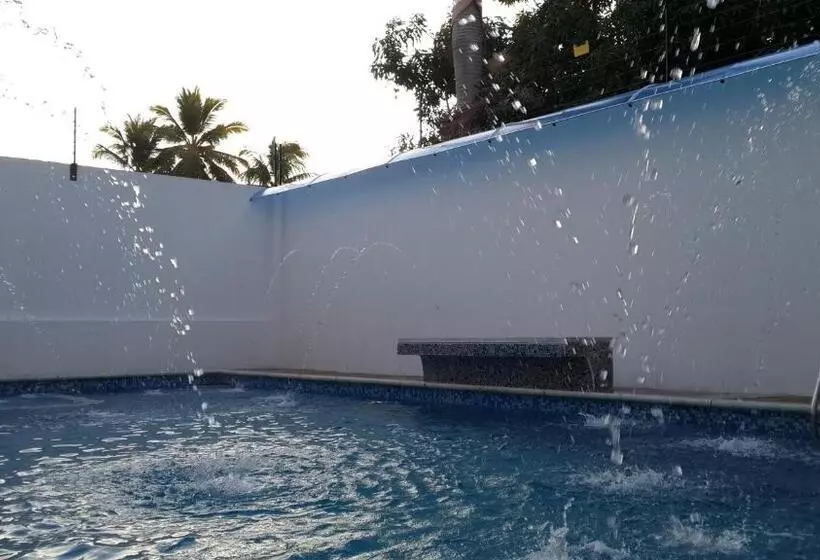 Hotelli Tropical Resort Tocaima