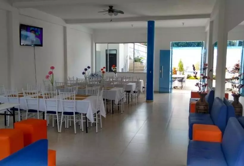 Hotelli Tropical Resort Tocaima