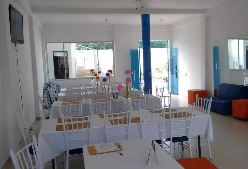 Hotelli Tropical Resort Tocaima