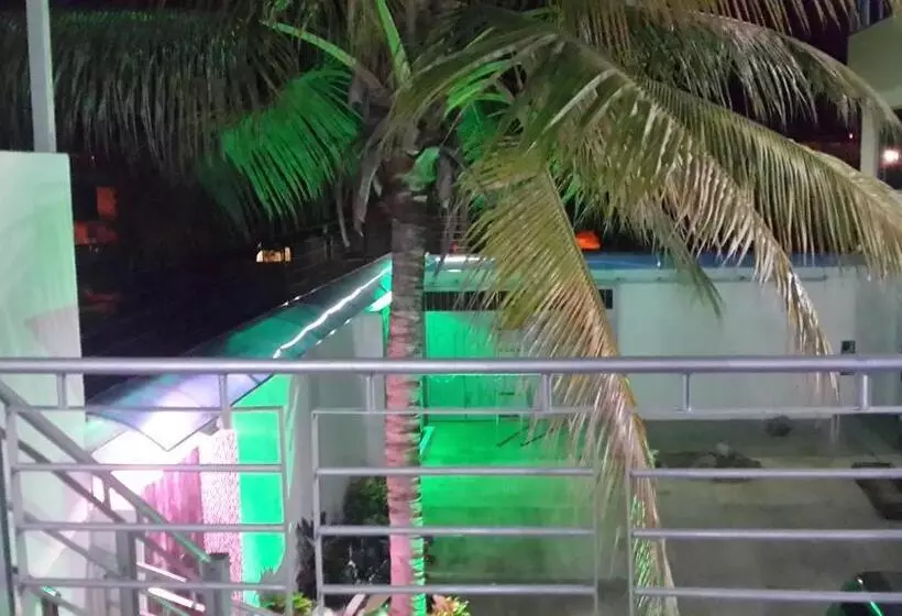 Hotelli Tropical Resort Tocaima