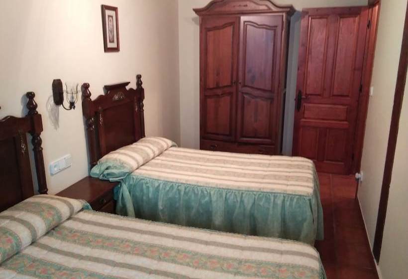 La Hacienda De María