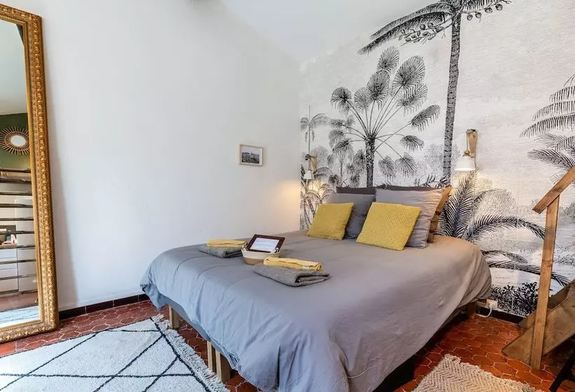 Le Panier Enchanté   Suites & Loft   Terrasse Et Patio Au Dessus Du Vieux Port