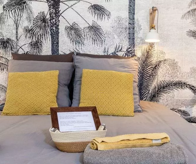 Le Panier Enchanté   Suites & Loft   Terrasse Et Patio Au Dessus Du Vieux Port